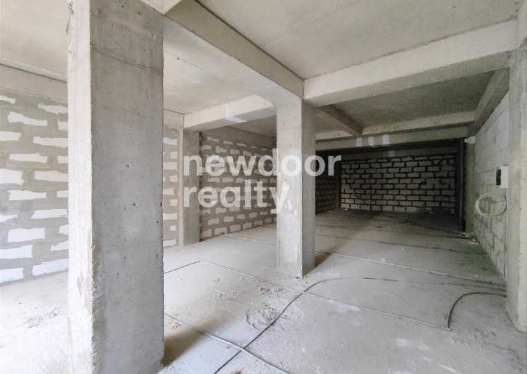 Commercial space