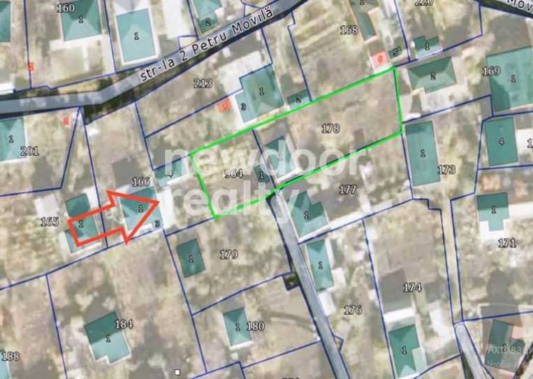 Land plot - construction