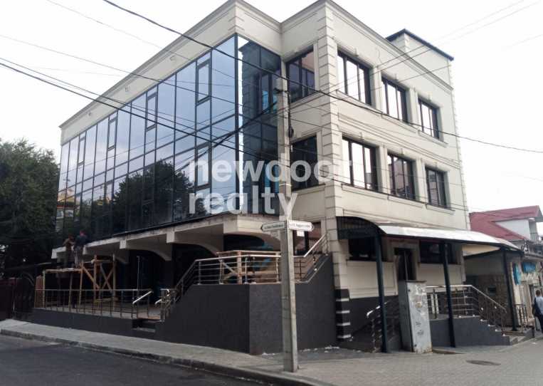 Commercial space